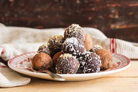 Cancer Fighting Effects of Chocolate Antioxidants in dark chocolate may help fight cancer.
